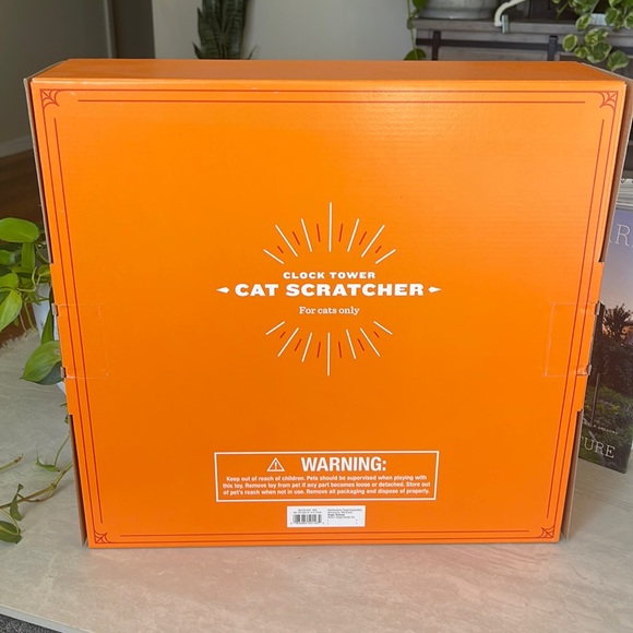 NWT Hyde & Eek Halloween Double Deck Clock Tower Cat Scratcher - Picture 2 of 7